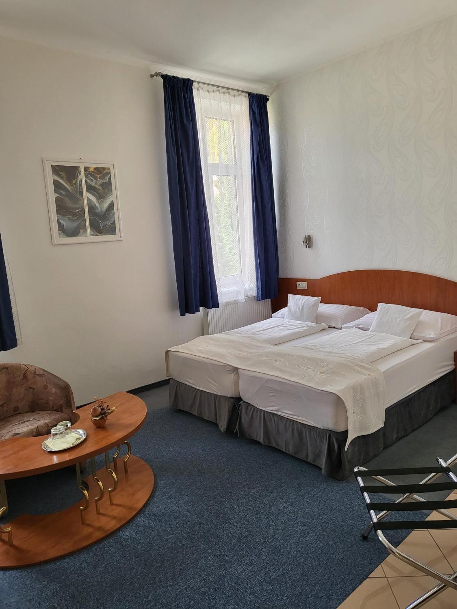 Hotel Margit Trenčianske Teplice Esterno foto