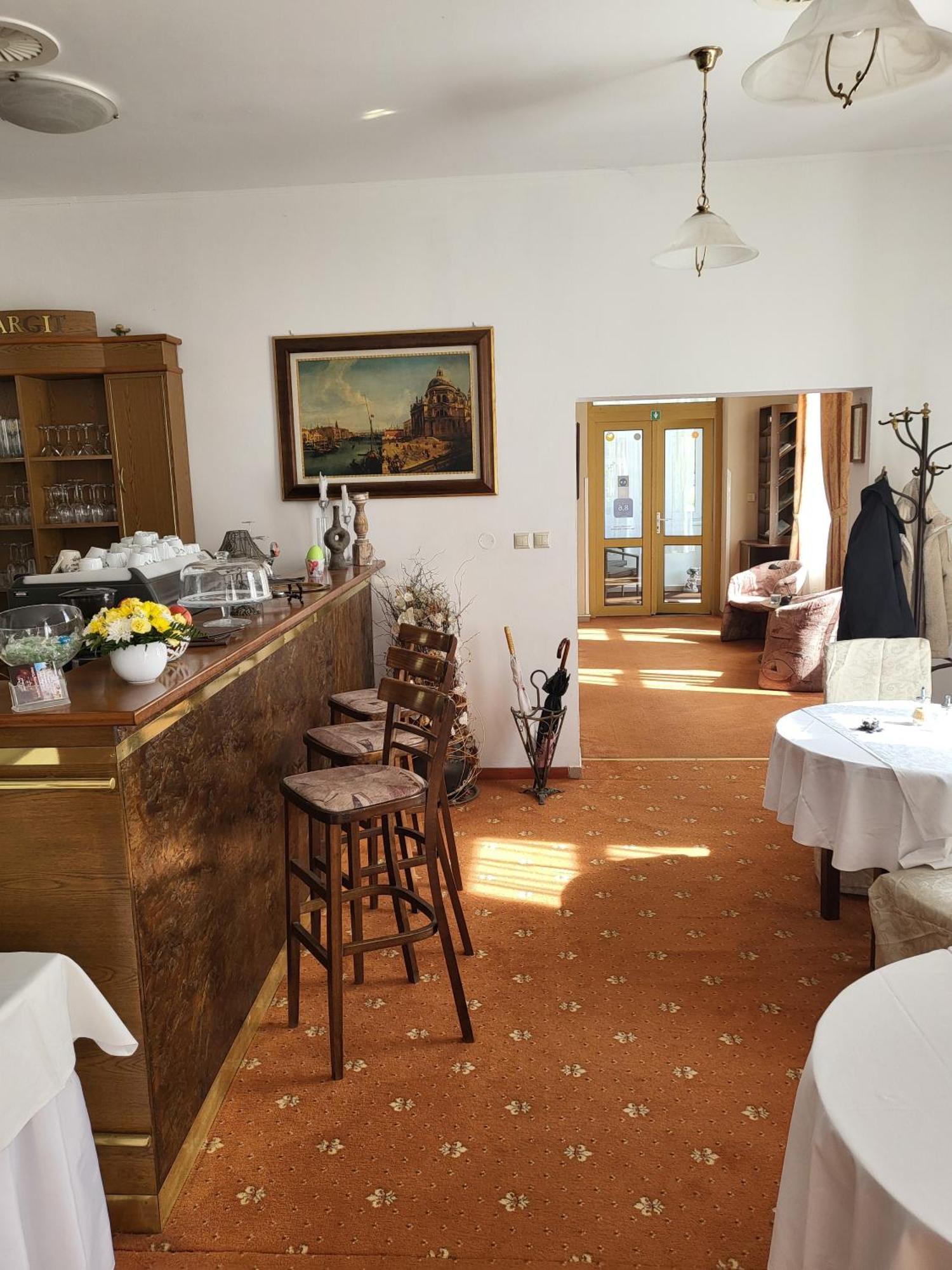Hotel Margit Trenčianske Teplice Esterno foto