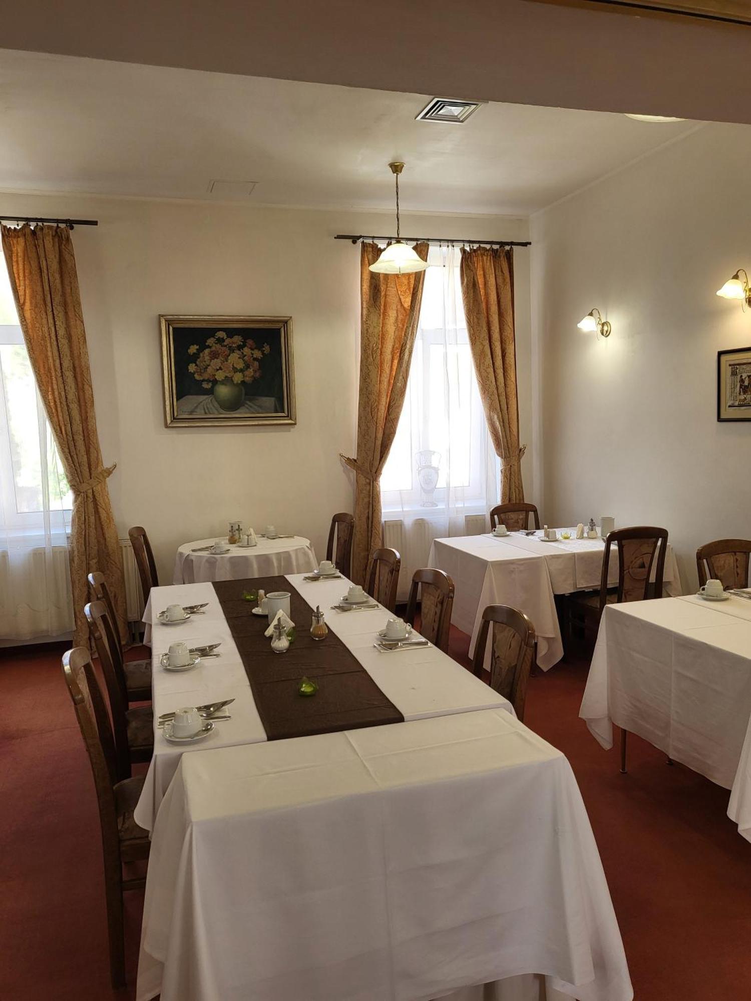 Hotel Margit Trenčianske Teplice Esterno foto