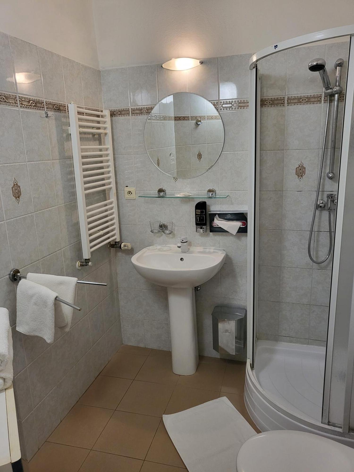 Hotel Margit Trenčianske Teplice Esterno foto